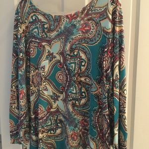 Chico’s women’s light weight sweater